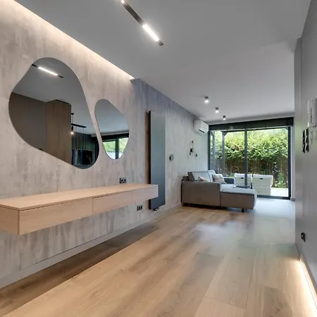 Plazowa Pod Skocznia アパート